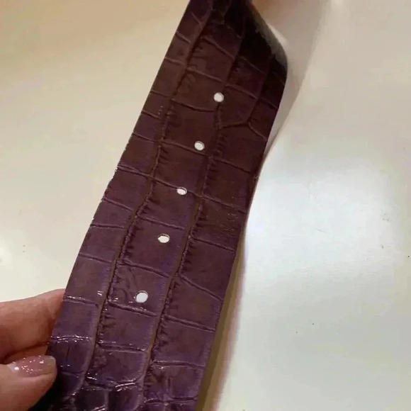 Galugliers 100% leather, Italian  made, deep mauve, wide BoHo belt - Picture 9 of 10